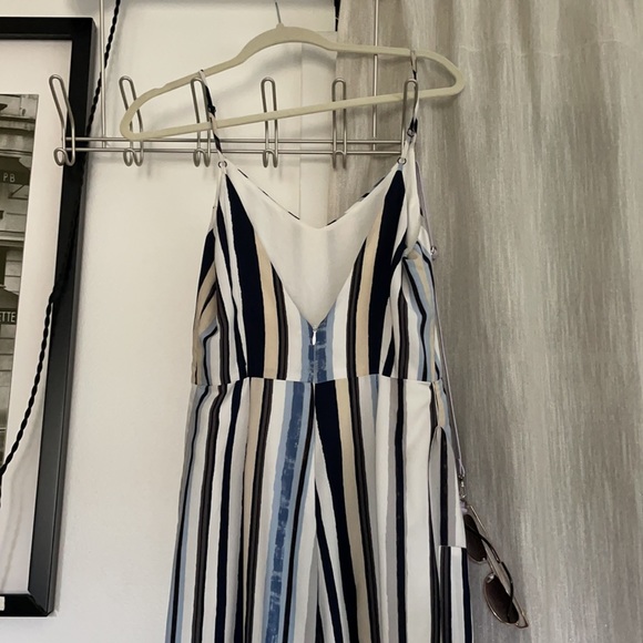 Paint suit with slits down the side - Picture 2 of 4